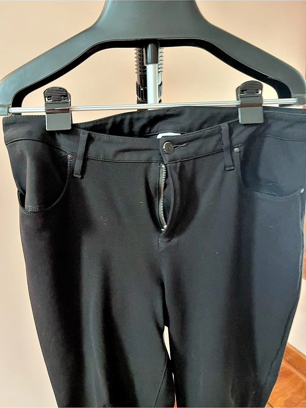 Chico's So Slimming Pants Black Trousers Size 2R